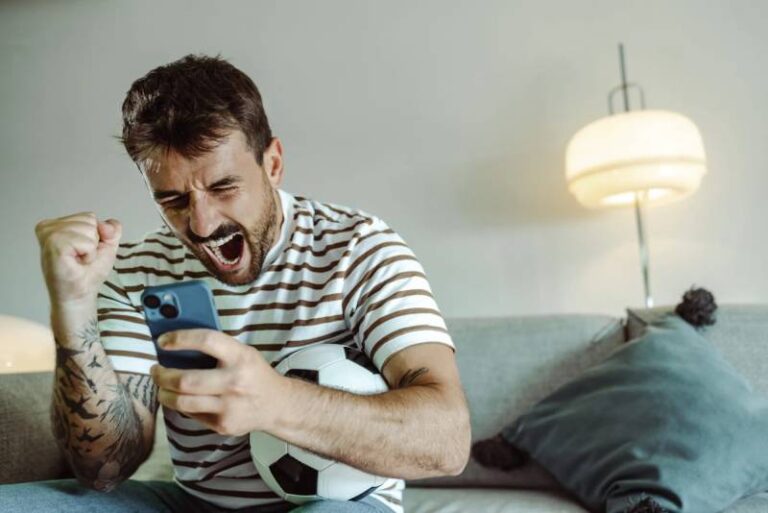 Chiến Thuật Gỡ Thua Bóng Đá - Nghệ Thuật Tái Thiết Vốn 8 Chiến Thuật Gỡ Thua Bóng Đá - Nghệ Thuật Tái Thiết Vốn